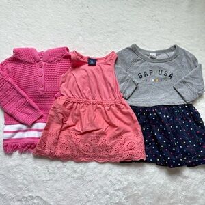 Baby Gap Girl’s Lot Size 12-18months Dresses‎ Tops Hoodie Casual
